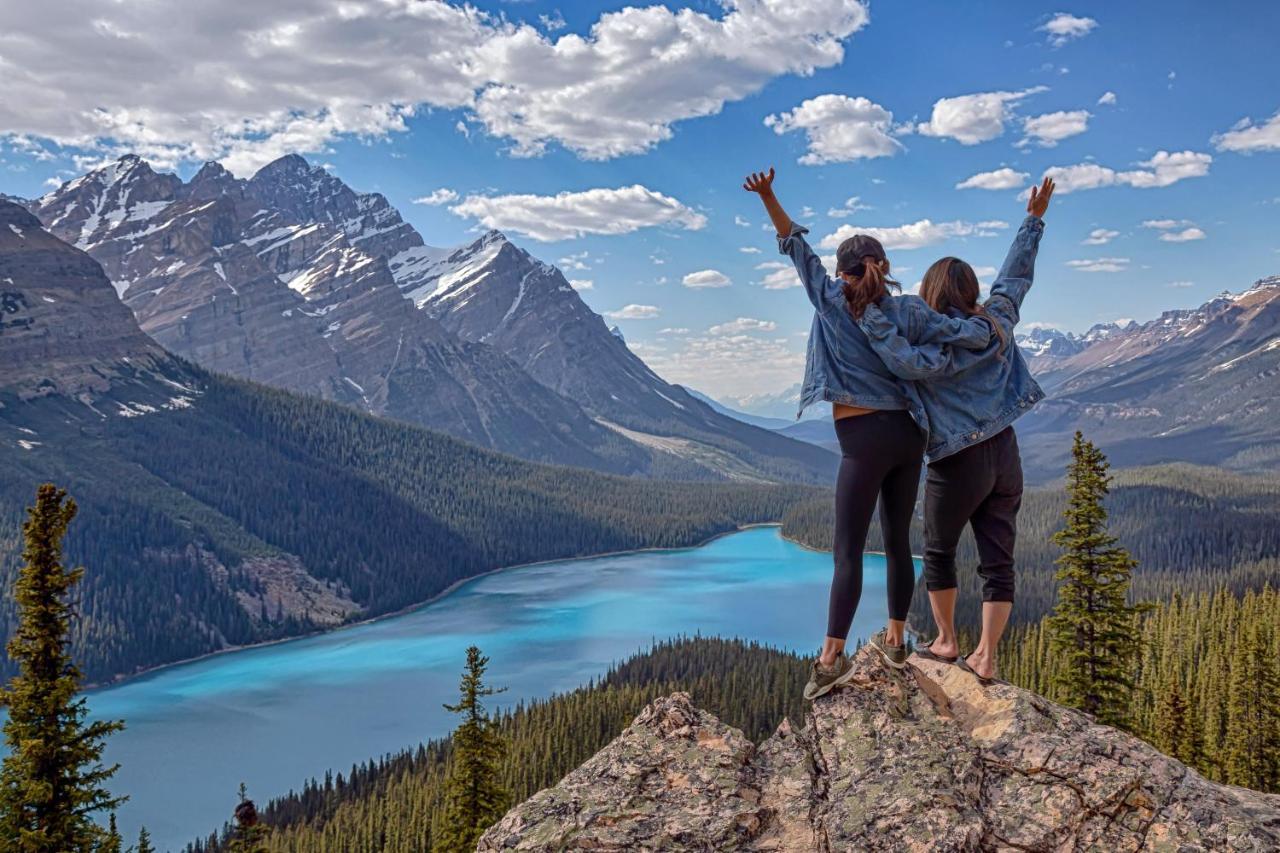 Ferienwohnung Spectacular Mountain View Corner Unit Pool Hot Tub Park Pass Canmore Exterior foto
